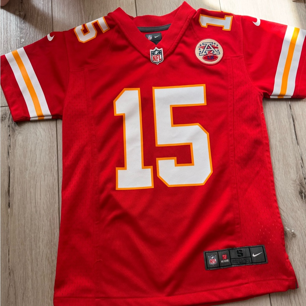 Nike Mahomes Jersey, Youth size small
